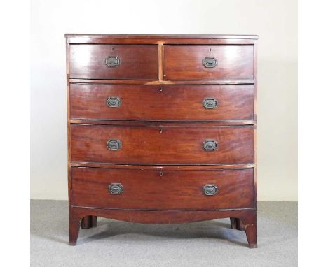 A 19th century mahogany bow front chest of drawers, on swept bracket feet104w x 52d x 106h cm