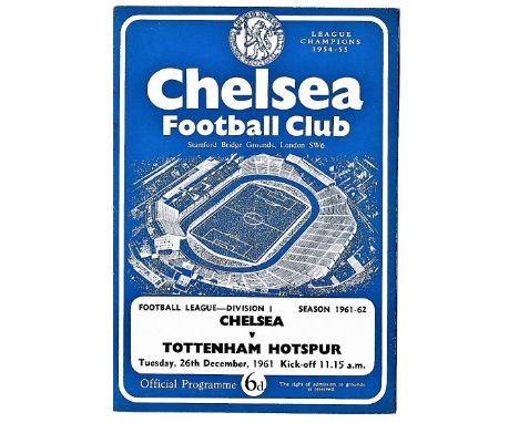 Chelsea v Tottenham Hotspur 1961 December 23rd League vertical crease