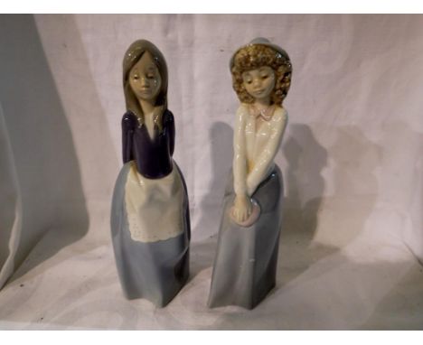 Two Nao figurines. UK P&amp;P Group 2 (£20+VAT for the first lot and £4+VAT for subsequent lots) 