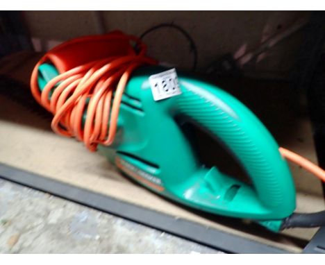 Black &amp; Decker GT25 strimmer. All electrical items in this lot have been PAT tested for safety and have passed. This does