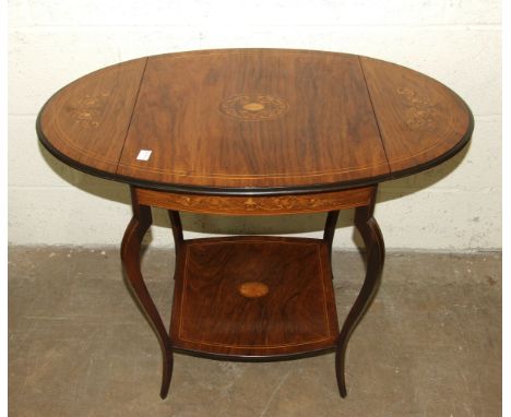 An Edwardian inlaid rosewood drop-leaf occasional table, on shaped legs joined by an undertier, 80 x 49cm open. 