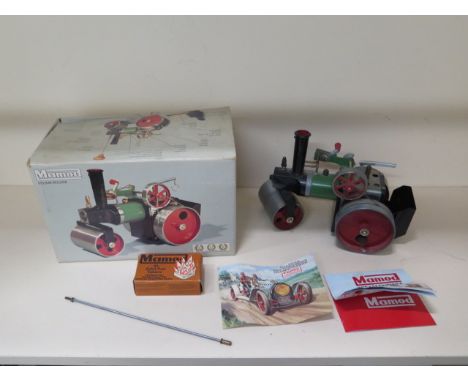 A Mamod steam roller boxed with pamphlets and tablets 