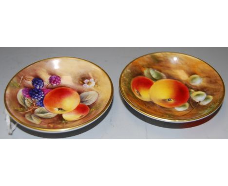 A mid 20th century miniature Royal Worcester dish hand painted with apples and berries, signed PM Platt, black mark verso, di