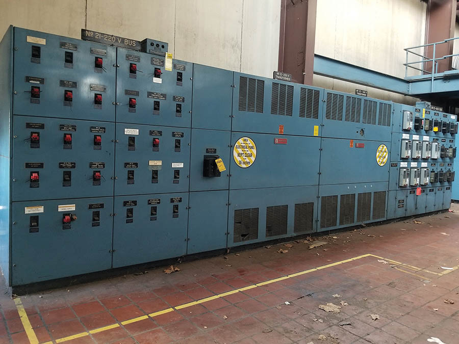 ITE CIRCUIT BREAKER COMPANY POWER STATION - 440V & 220V TRANSFORMERS