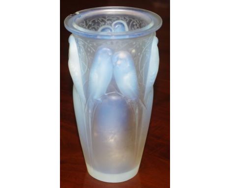 Rene Lalique Vase - Ceylan (Budgies) 24cm high, Model No. 905 Circa 1924. Marked R Lalique France, chips to rim & base