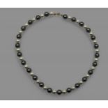 Muschelkernperlenkette mit 14ct GG Schließe, L-40cm