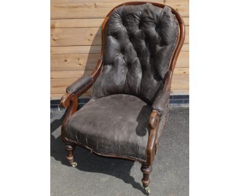 Button back arm chair for restoration 