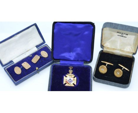 Masonic medal & 2 pairs of cufflinks 