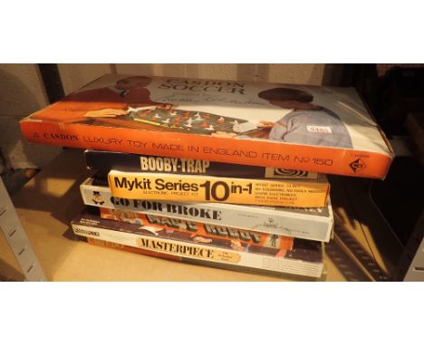 Mixed vintage games including Casdon Soccer by Bobby Charlton 