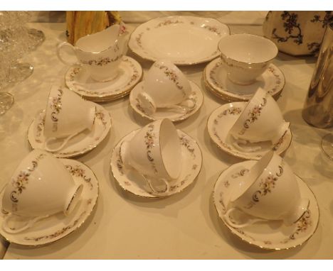 Gainsborough tea service, six setting 