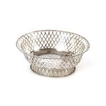 A small Edwardian oval silver basket, having pierced border, London1908, 152.3gms