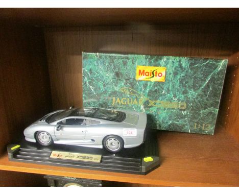 MAISTO 1/12 SCALE DIECAST JAGUAR XJ 220, WITH BOX