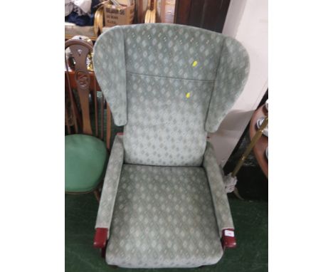 HSL GREEN MANUAL RECLINER ARMCHAIR