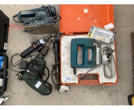 A CASED ELECTRIC SAW, DRILL, SANDER AND IMPACT DRIVER ALL IN WORKING ORDER 