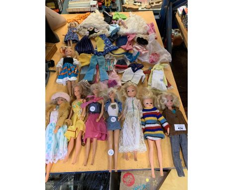 NINE VINTAGE DOLLS SOME BARBIE WITH ACCESSORIES 