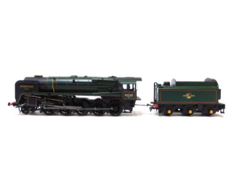  A Bachmann Branchline OO gauge 9F standard Evening Star locomotive, 92220 2-10-0, 32-850, in BR green livery, L-C BR1 G tend