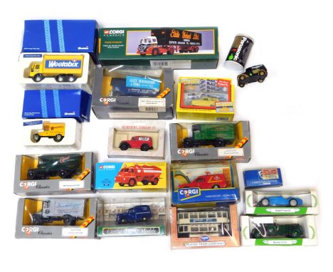 Corgi Classics and other Corgi diecast, boxed, including 201 ESSO Bedford S Type Elliptical Tanker, 13601 Corgi Classics Eddi