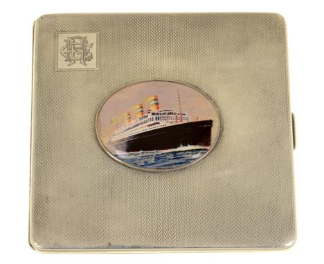 A GEORGE V SILVER CIGARETTE CASE, THE LID APPLIED WITH AN ENAMEL MEDALLION OF AN OCEAN LINER, 8.5CM, BIRMINGHAM 1931, 4OZS