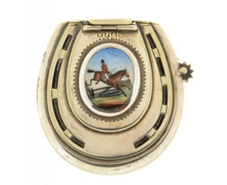 A VICTORIAN EPNS AND ENAMEL HORSE SHOE NOVELTY VESTA CASE DECORATED WITH A FOX HUNTER, 5.5CM H, MARKED HJ & CO, LATE 19TH C
