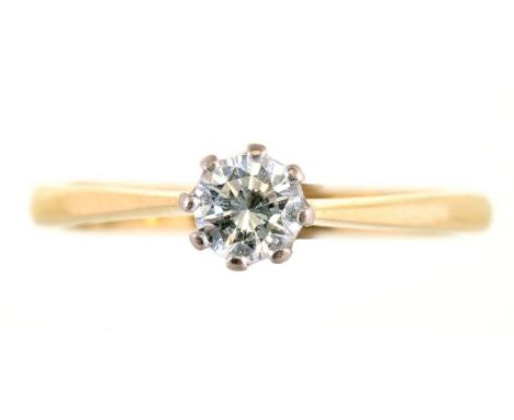 A DIAMOND SOLITAIRE RING IN 18CT GOLD, APPROX 0.4CT, MAKER'S MARK MJJ, 2.45G, SIZE K++TOWN MARK RUBBED