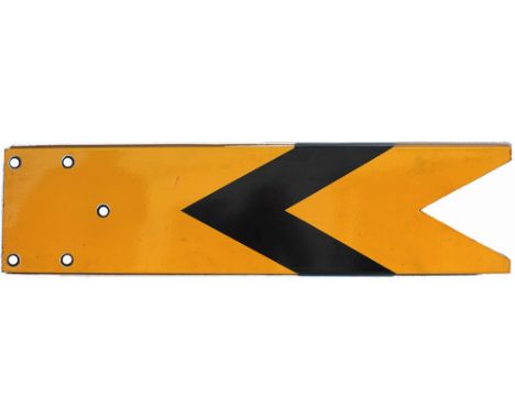 BR(M) Upper Quadrant Distant Arm Enamel Blade. Virtually mint. Measuring 42in.