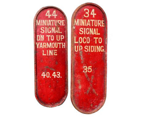 London &amp; North Eastern Railway cast iron Lever Plates, quantity 2: No 44 MINIATURE SIGNAL Dn TO UP YARMOUTH LINE 40.43.; 