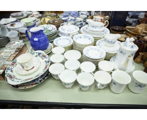 COLCLOUGH 'BRAGANZA' CHINA PART DINNER AND TEA SERVICE FOR 12 PERSONS, 47 PIECES AND OTHER DOMESTIC CHINA 