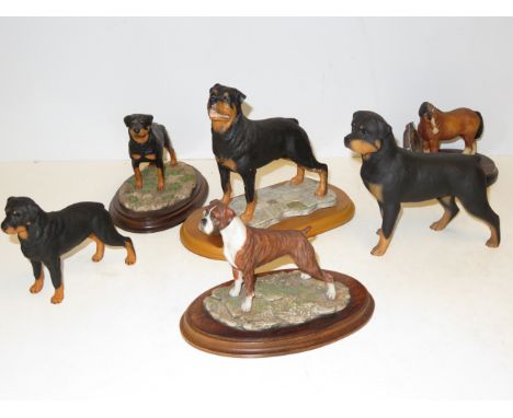 4x Resin figures of Rottweilers together with model of a boxer dog &amp; horse 