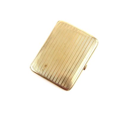 Early 20th Century 9 ct cigarette case, engine turned design to the outer case, hallmarked 9 ct, Birmingham 1923, with makers