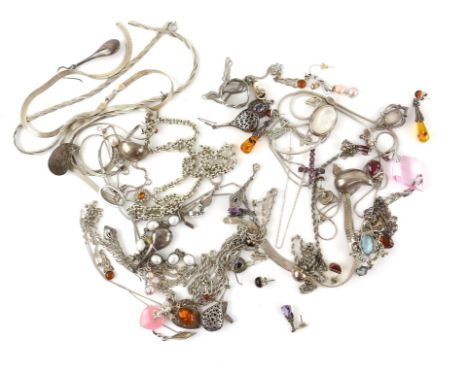A collection of mainly silver jewellery, including oval silver hinged bangle, hallmarked 1988, a pearl set bracelet, with a T