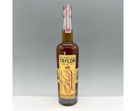 This small batch, Bottled-in-Bond 100 proof straight rye whiskey pays tribute to the former Distillery owner with a unique ry