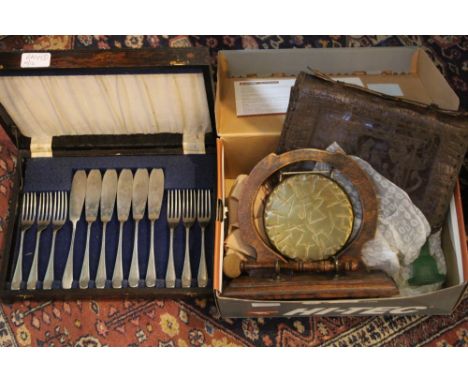 A BOX CONTAINING AN EARLY 20TH OAK TABLE GONG &amp; BEATER, Art Deco designed green glass candlestick, boxed fish eaters, etc