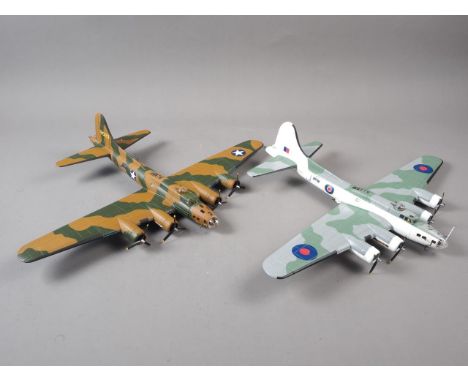 Two Aviation Archive 1:72 scale models, limited edition Boeing B-17E "Yankee Doodle" 414 squadron and a Boeing B-17 Fortress 