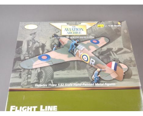 An Aviation Archive 1:32 scale, limited edition model, Hurricane MK1 P2923 No 85 squadron with figures, boxed 