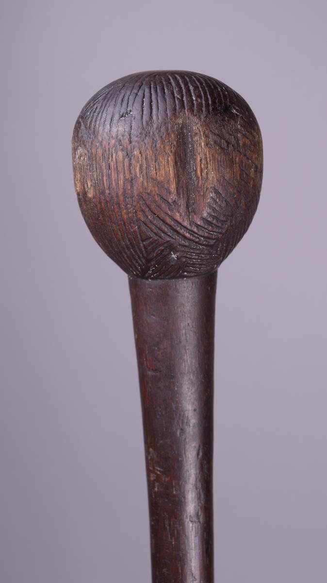 λ A Zulu knobkerrie South Africa rhinoceros horn, the spherical head