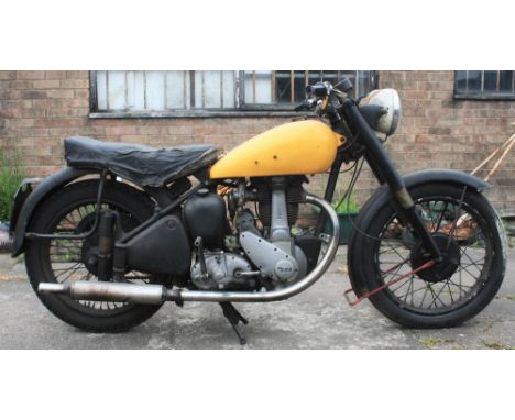 1952 BSA B31, 350 cc. Registration number NKH 627. Frame number ZB31.S. 23146. Engine number ZB31.27176. BSA's rugged, workad