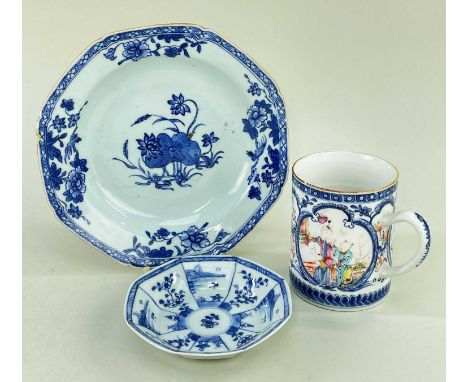 THREE ITEMS CHINESE EXPORT PORCELAIN, including famille rose and blue and white tankard, 10.5cms high, octagonal dish painted