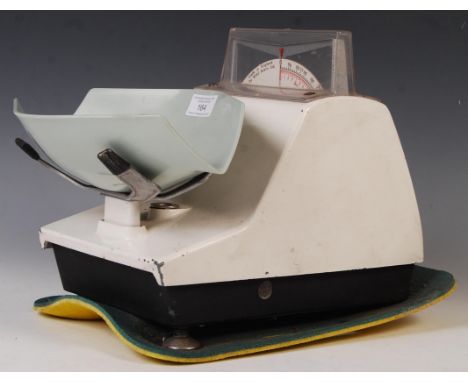 A set of original vintage mid-century Avery shop weighing industrial scales. Ex- Maynards sweet factory. Plastic formed bowl 