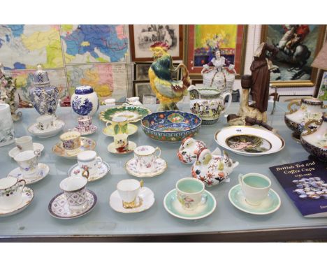A quantity of decorative ceramics to include various cups and saucers, continental porcelain, English porcelain etc 