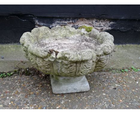 Concrete garden urn/planter H28cm Diameter 47cm approx&nbsp;