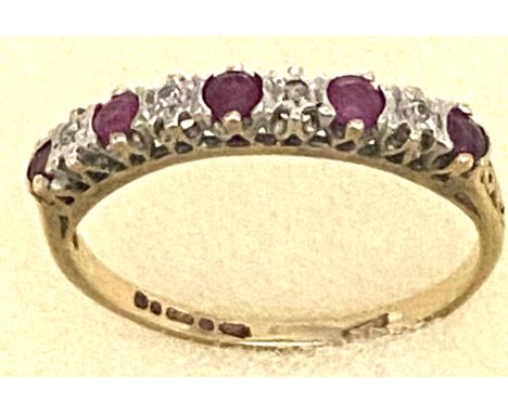 9ct Gold true vintage diamond &amp; ruby row ring, approximate weight 1.2g 