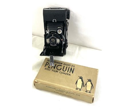Vintage Kershaw eight-20 penguin camera with original box 