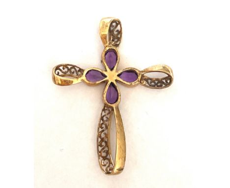 2 x 9ct Gold cross pendants inc. gemstone, ornate, approximate weight 2.9g 