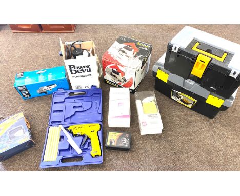 Large selection of assorted tool and tool boxes, includes mMac Alister grinder, glue gun etc 