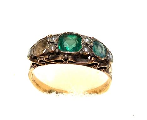 vintage 9ct gold garnet topped doublet gypsy ring, missing stone, approximate weight 2g 