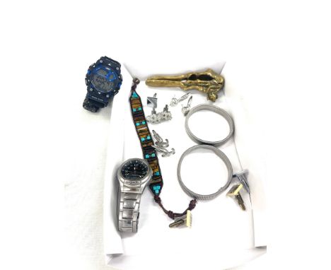Tray of assorted items to include watches, nut cracker, cufflinks etc 