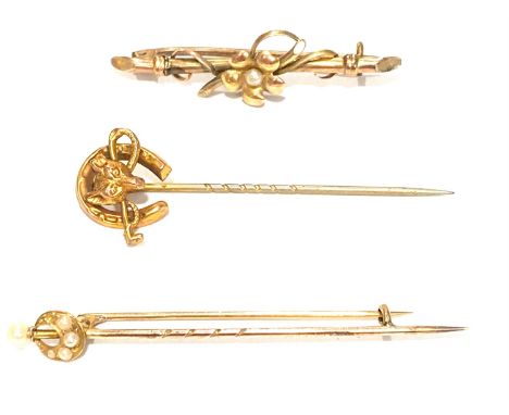 3 x Antique 10ct &amp; 12ct Gold brooches inc. stick pin (one pin is base), approximate weight 4.8g 