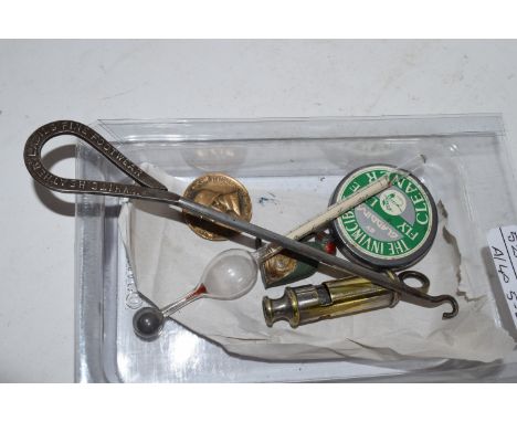 SMALL BOX CONTAINING A WHISTLE, ITALIAN WWI MEDAL AND A SMALL BUTTON HOOK WITH THE LEGEND "WHITE HEATHER LADIES FOOTBALL WEAR