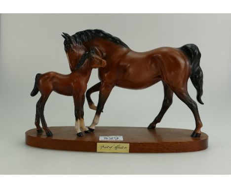 Beswick connoisseur model of a horse and foal on base Spirit of Affection 2689/2536 in brown matt 