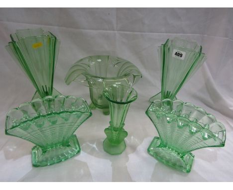 VINTAGE GLASSWARE, 2 pairs of green glass Art Deco style vases and 2 other pieces 